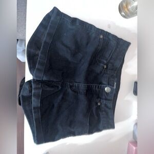 Black High Rise Midi aero shorts